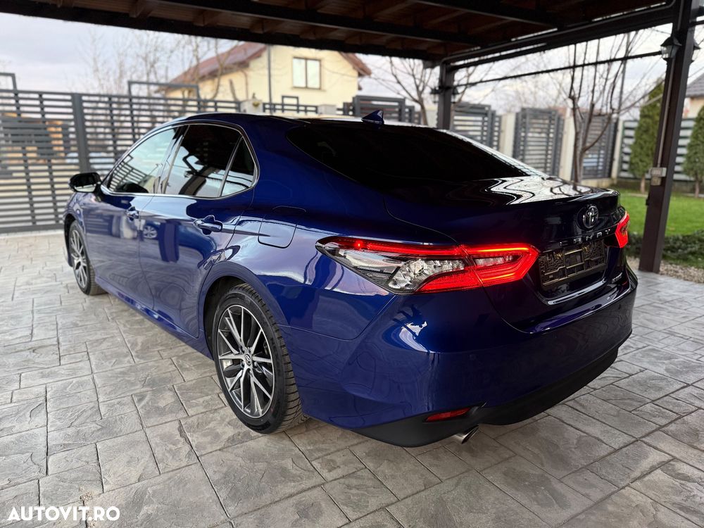 Toyota Camry 2.5 Hybrid Exclusive - 7