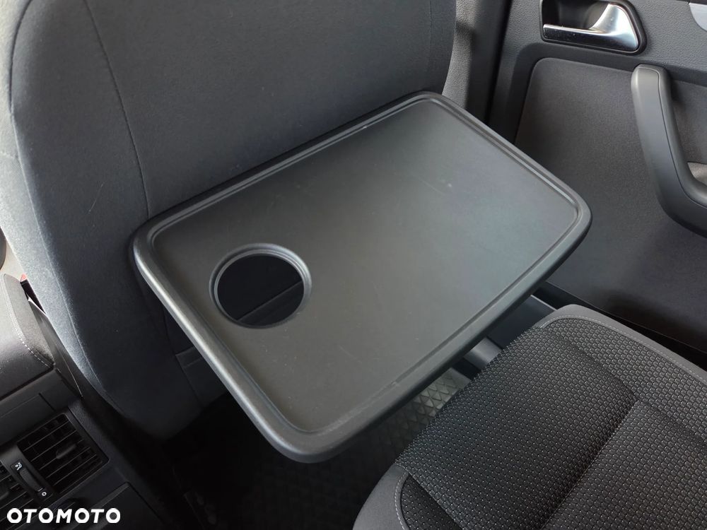 Volkswagen Touran 1.6 TDI DPF BlueMotion Technology Comfortline - 19