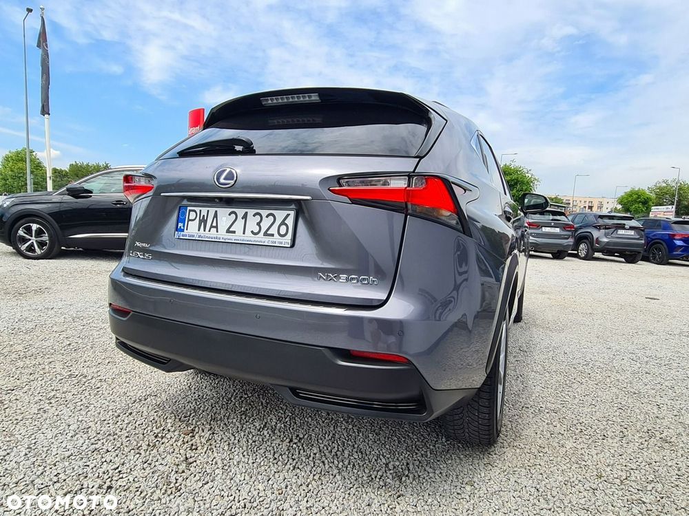 Lexus NX 300h Prestige AWD - 11