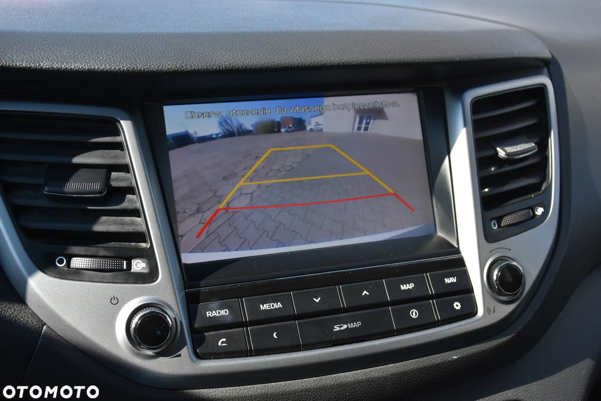 Hyundai Tucson 2.0 CRDI BlueDrive Comfort 2WD - 14