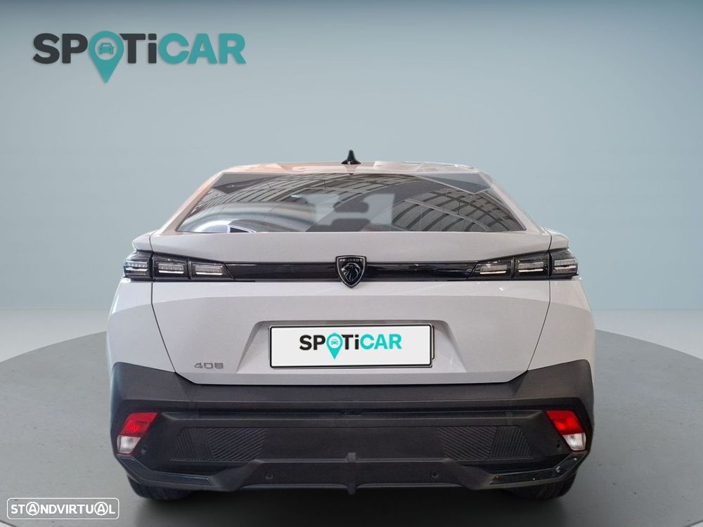 Peugeot 408 1.2 Hybrid Allure e-DCS6 - 7