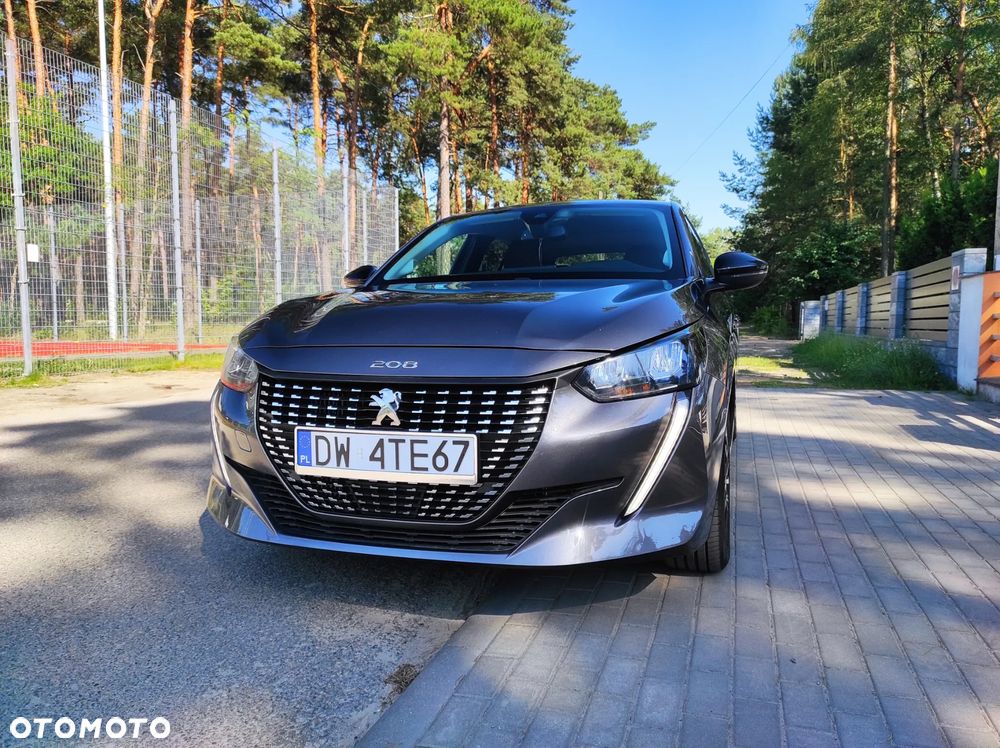 Peugeot 208 - 23