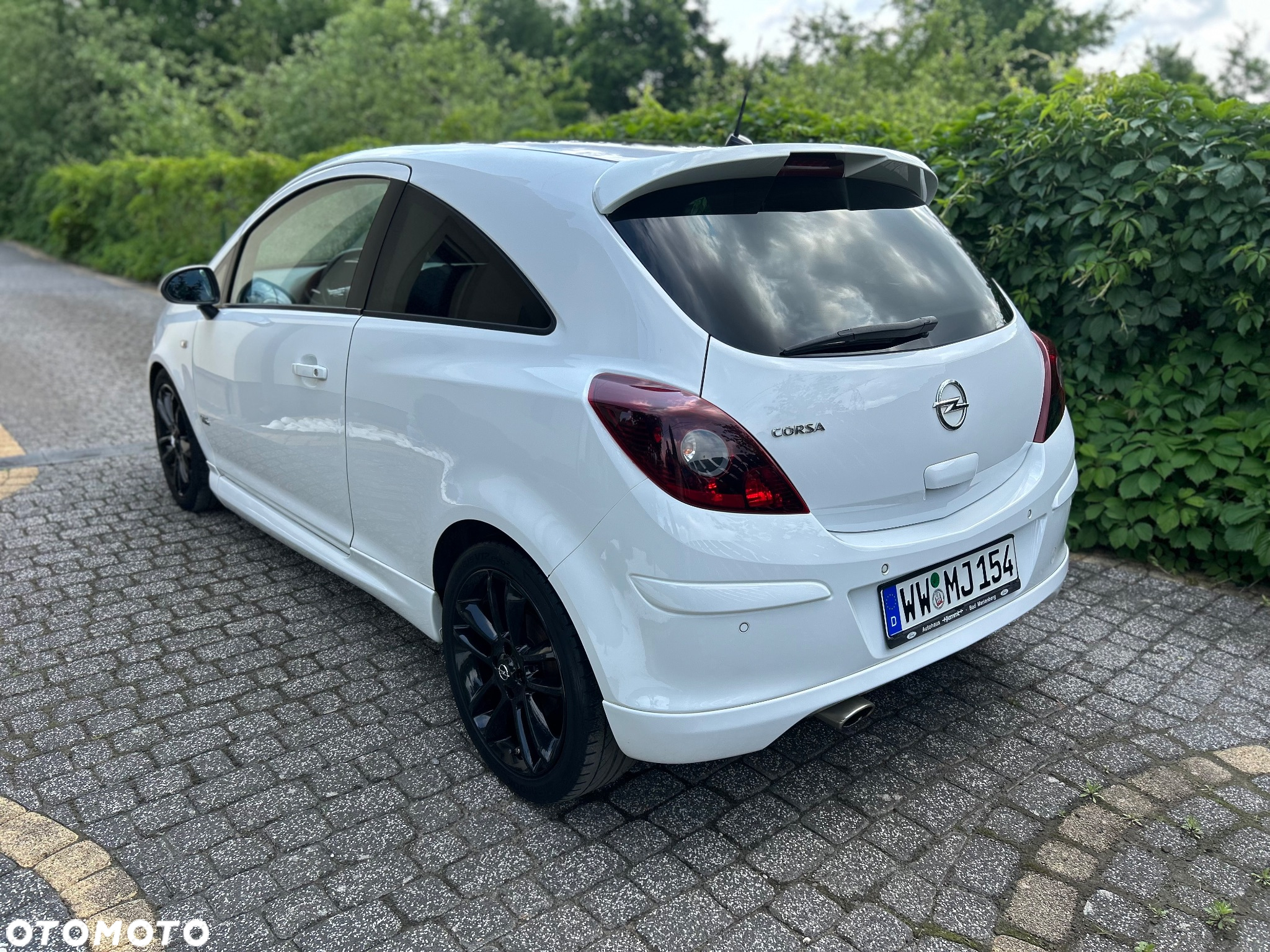 Opel Corsa 1.4 16V Sport - 13