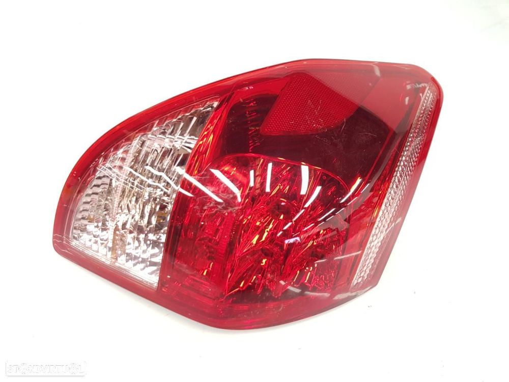 FAROLIM TRASEIRO ESQUERDO TOYOTA RAV4 A3 - 1