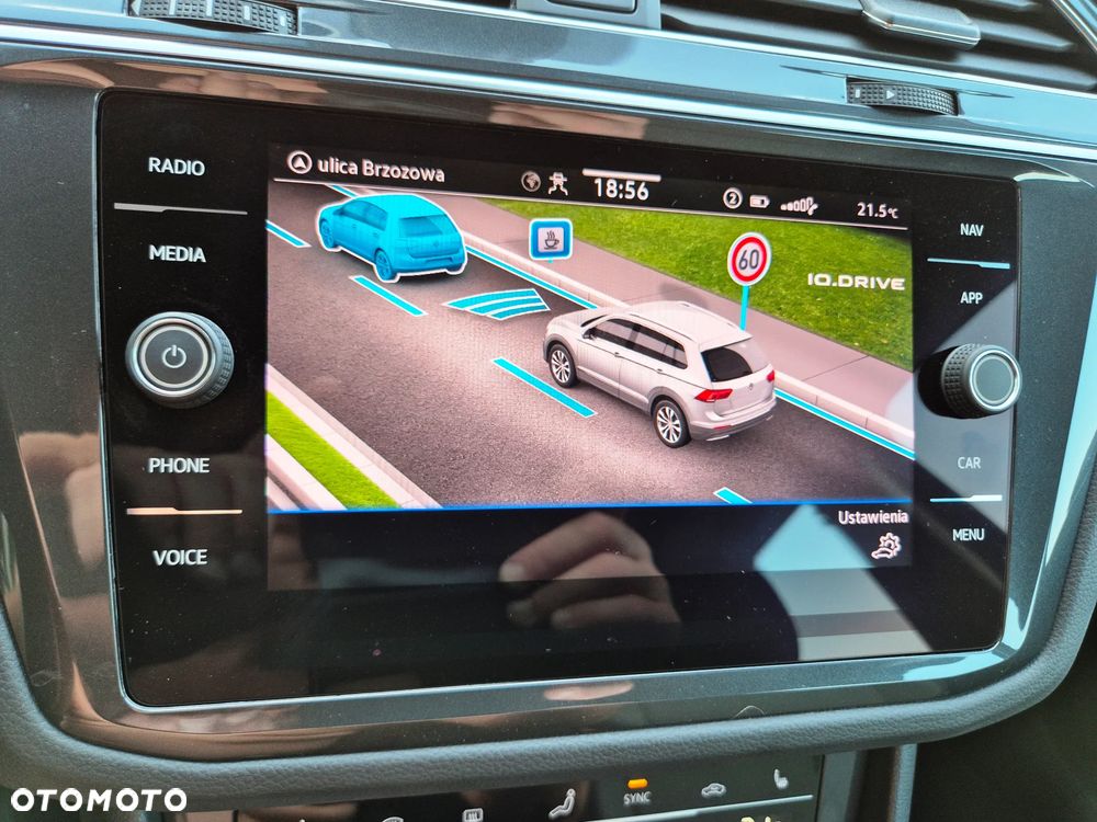 Volkswagen Tiguan 2.0 TDI SCR DSG Elegance - 22