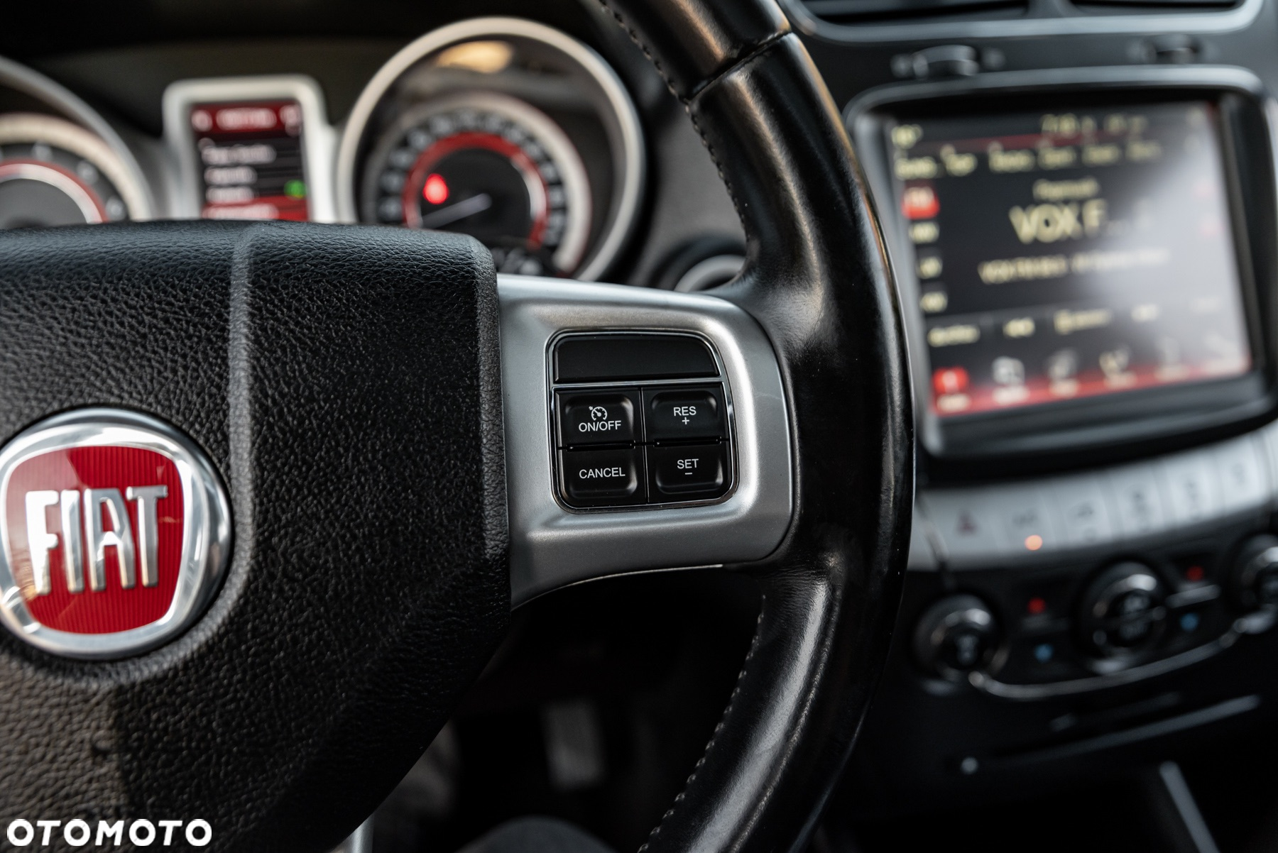 Fiat Freemont 3.6 V6 Lounge - 28