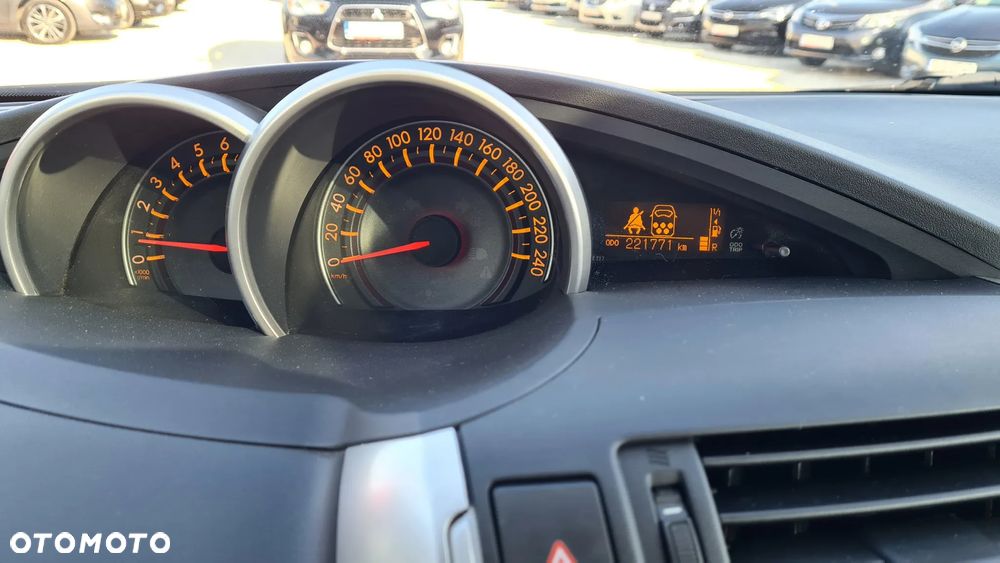 Toyota Verso 1.8 7-Sitzer Life - 13