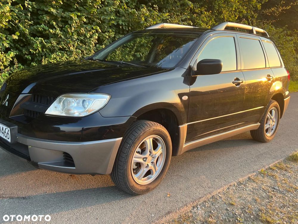 Mitsubishi Outlander 2.0 2WD Invite - 1