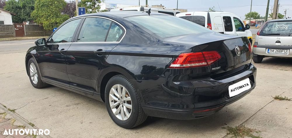 Volkswagen Passat - 5