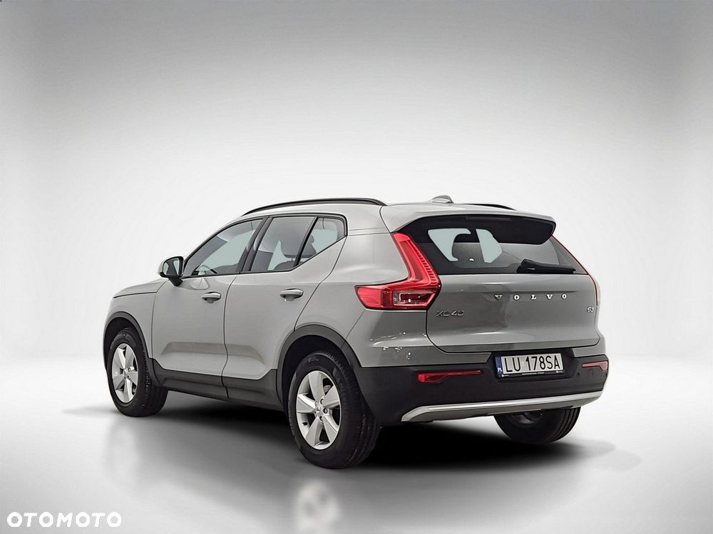 Volvo XC 40 B3 Essential - 3