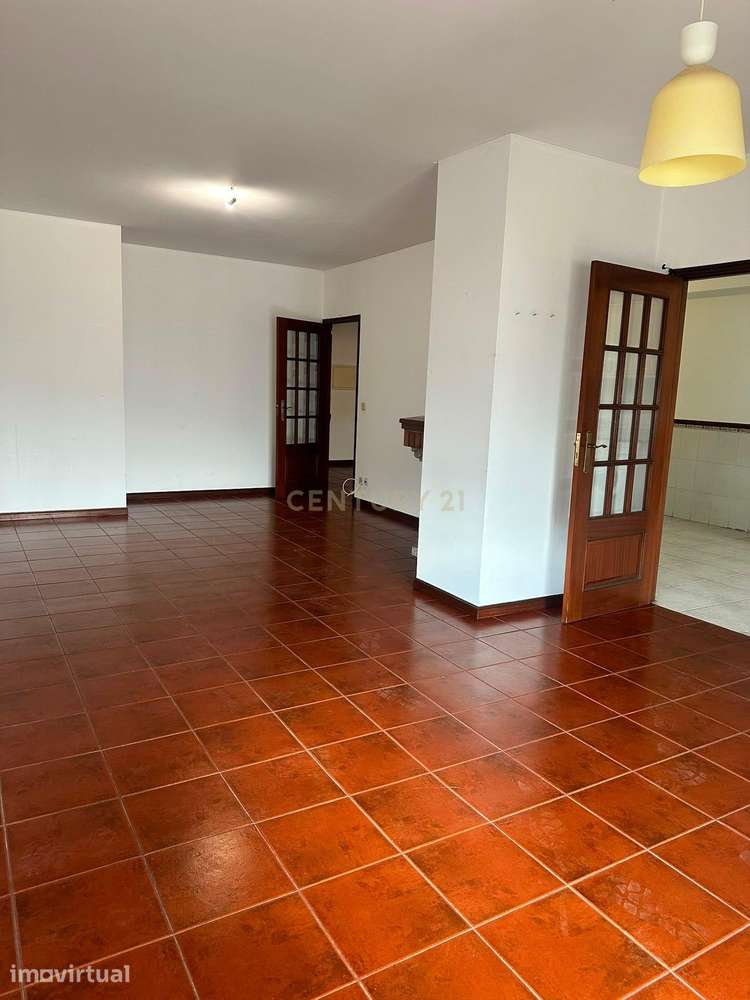 Apartamento T3 com garagem e elevador | Braga - Grande imagem: 2/14