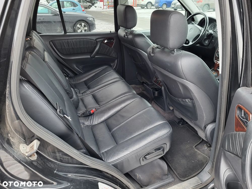Mercedes-Benz ML - 8