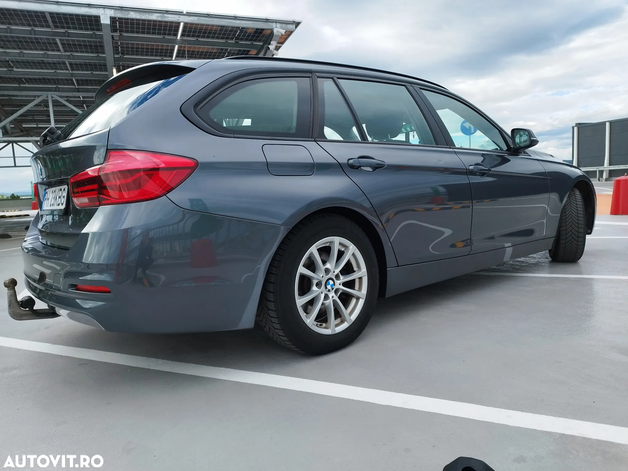 BMW Seria 3 318d Touring Aut. Advantage - 5