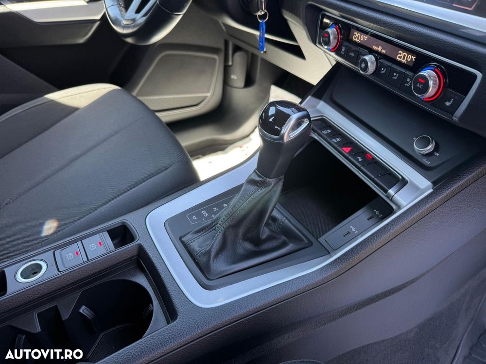 Audi Q3 2.0 35 TDI S tronic - 28