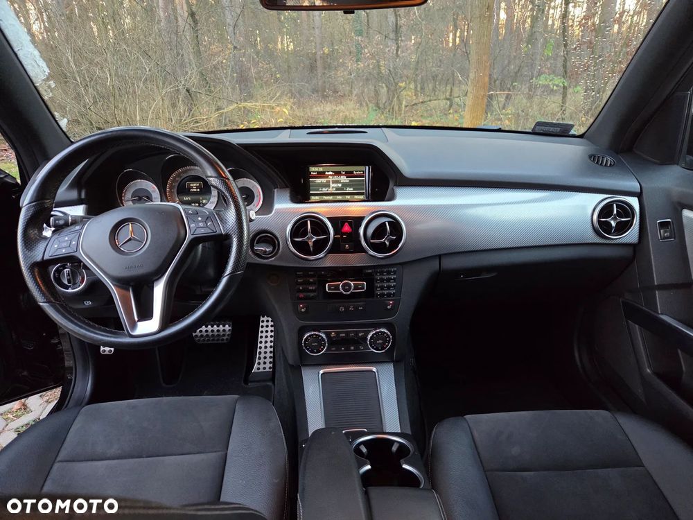 Mercedes-Benz GLK - 12