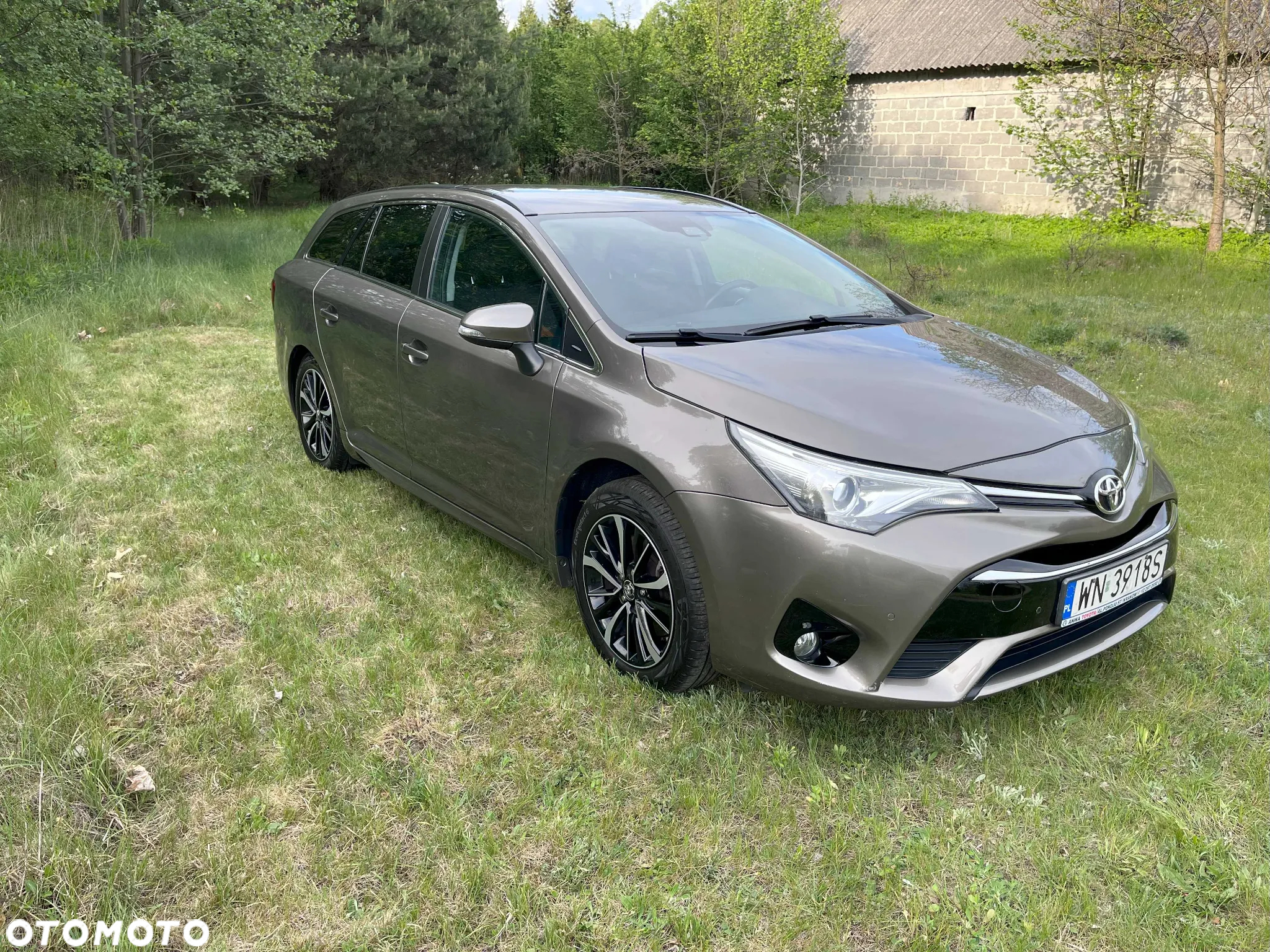 Toyota Avensis 2.0 D-4D Premium - 7