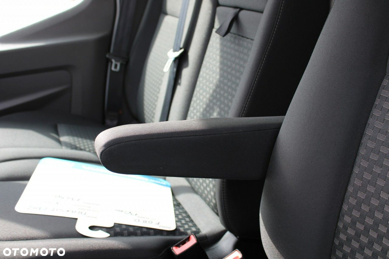Ford Transit - 21