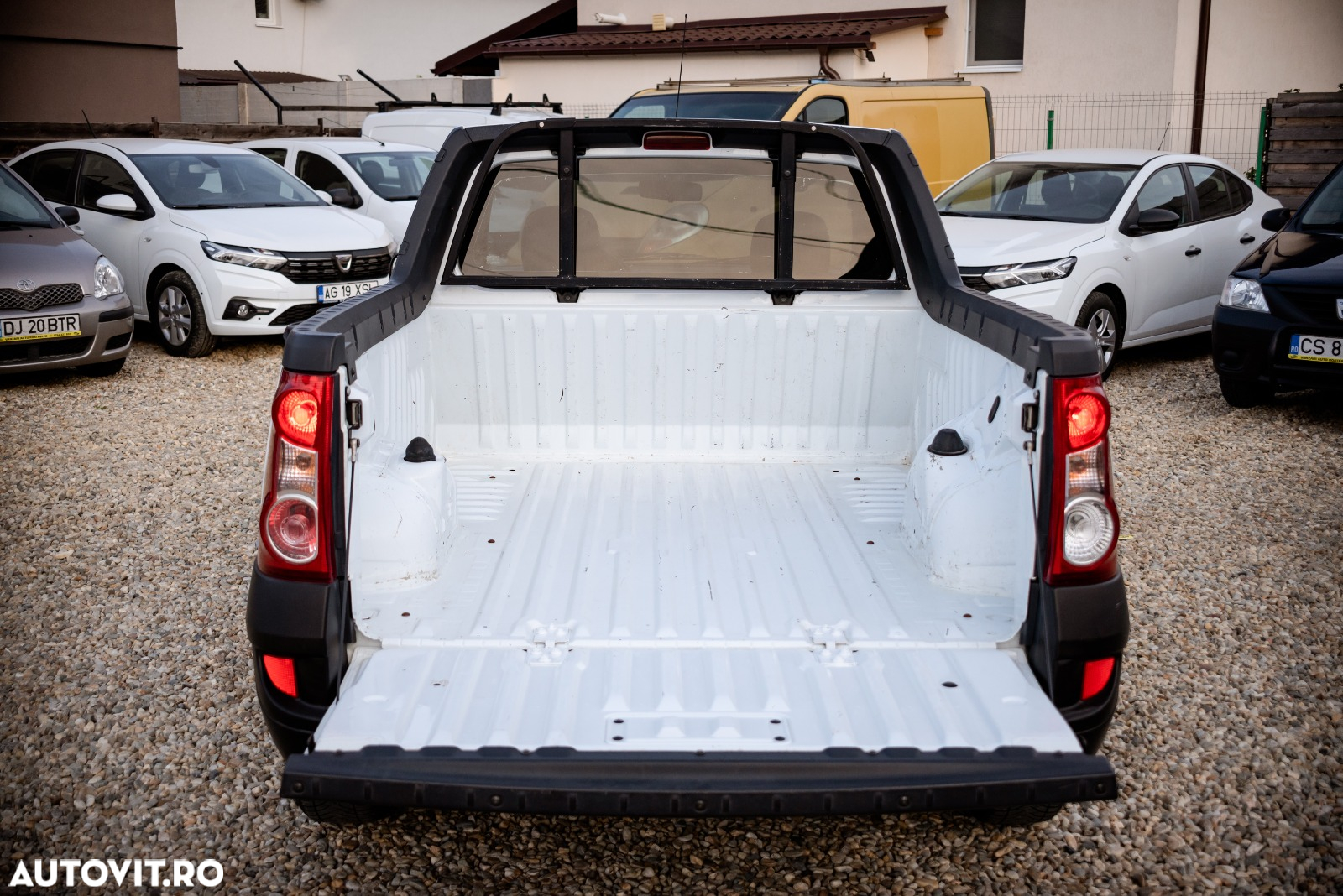 Dacia Pick Up - 12
