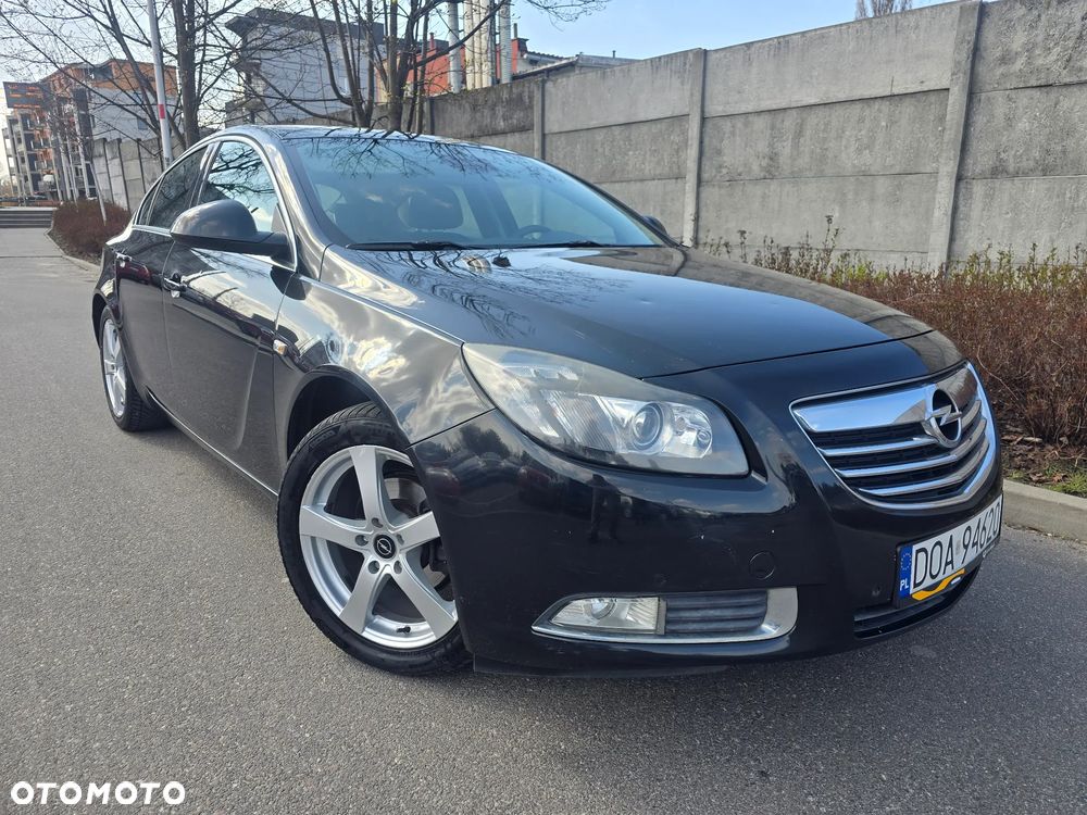Opel Insignia - 1