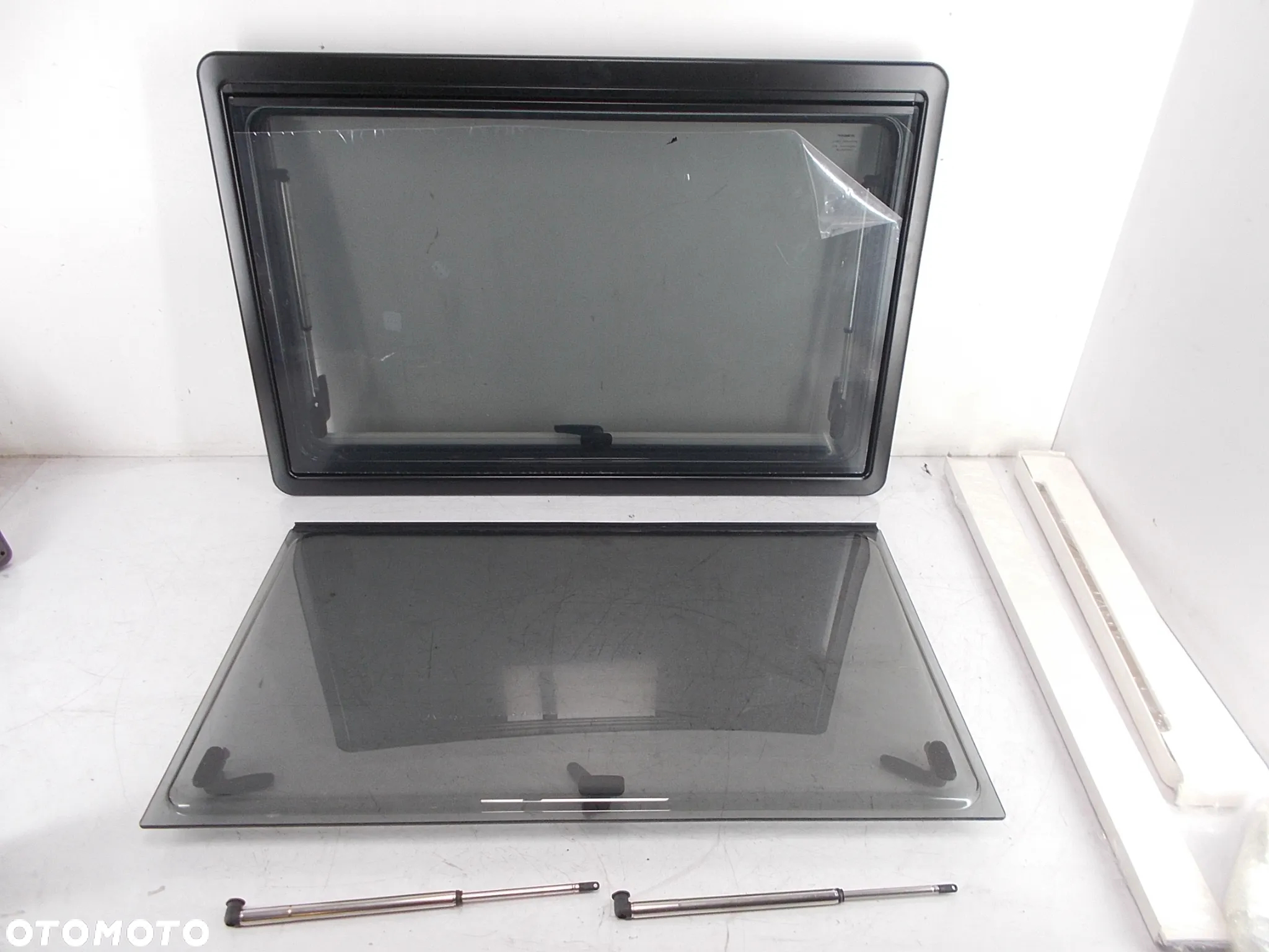 Okno siłownik Dometic 90x60 szyba rama drzwi kamper - 2