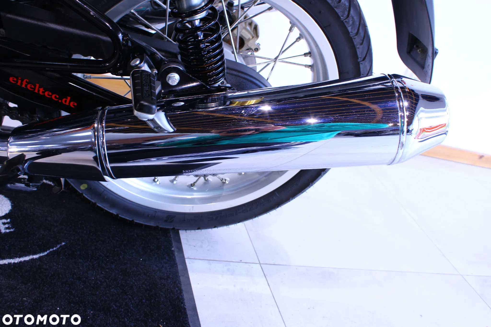 Royal Enfield Interceptor - 31