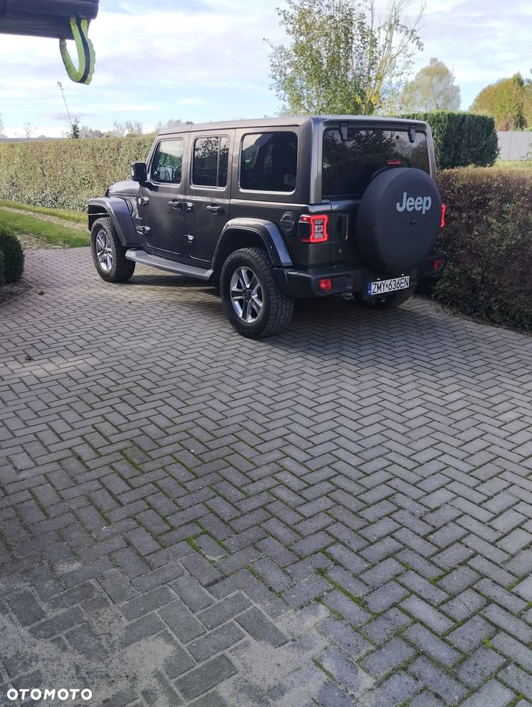 Jeep Wrangler Unlimited GME 2.0 Turbo Sahara - 11