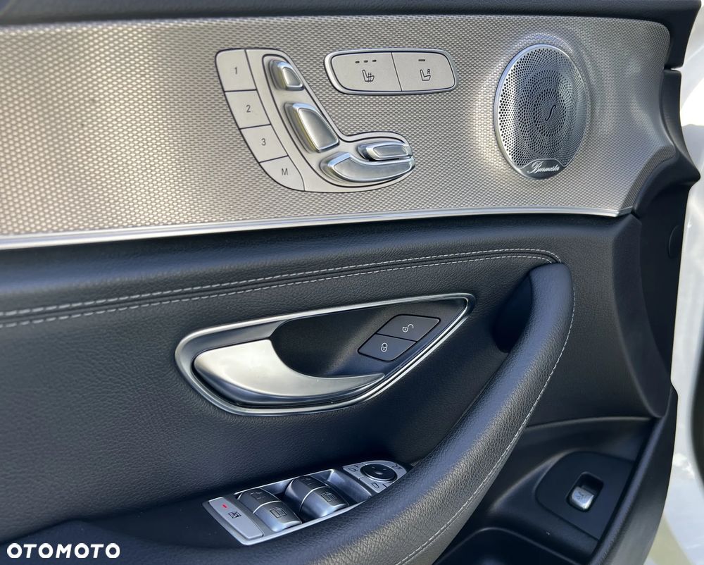 Mercedes-Benz Klasa E 220 d 9G-TRONIC - 11