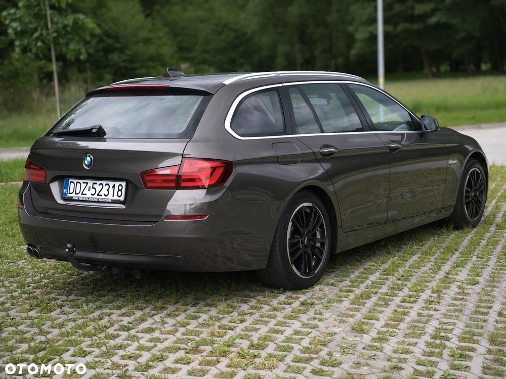 BMW Seria 5 520d Luxury Line - 3