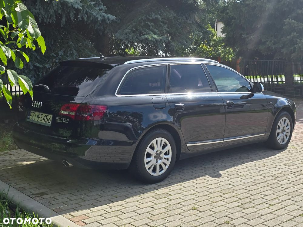 Audi A6 Avant 2.7 TDI DPF quattro tiptronic - 26