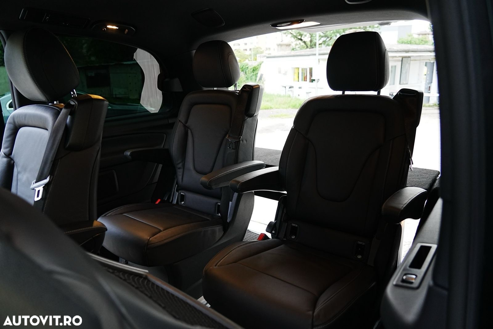 Mercedes-Benz V 220 d kompakt 9G-TRONIC Edition 2020 - 19