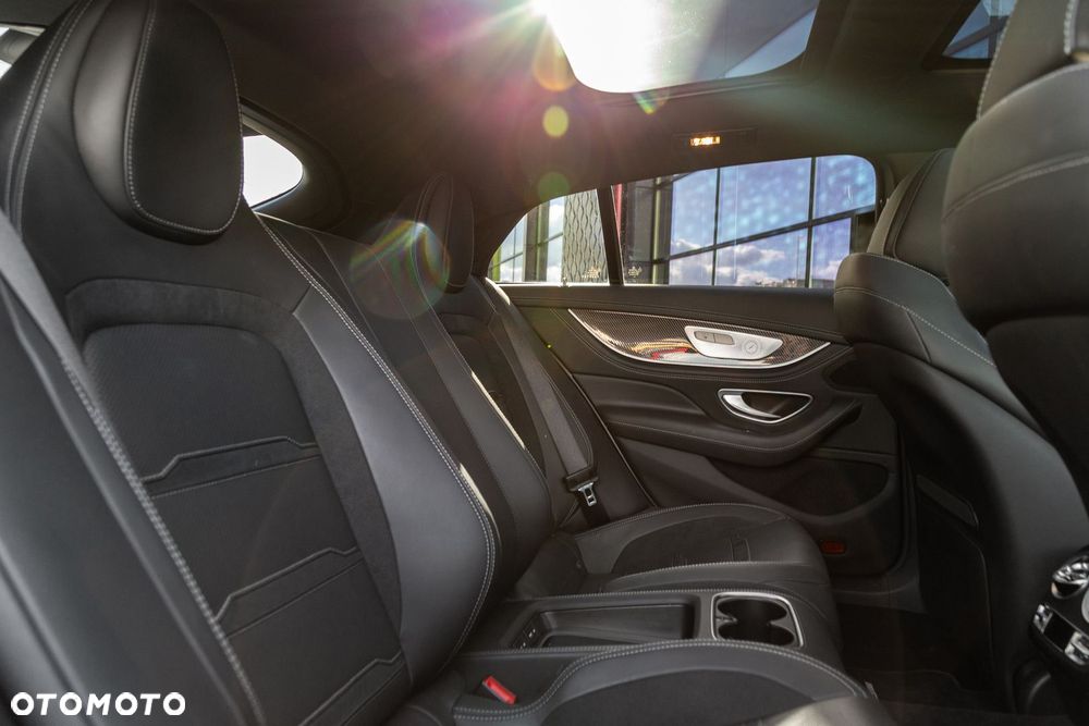 Mercedes-Benz AMG GT - 19