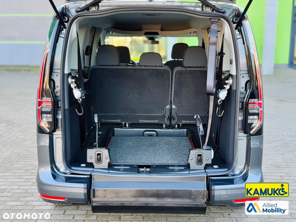 Volkswagen Caddy Maxi 1.5 TSI Life DSG - 9