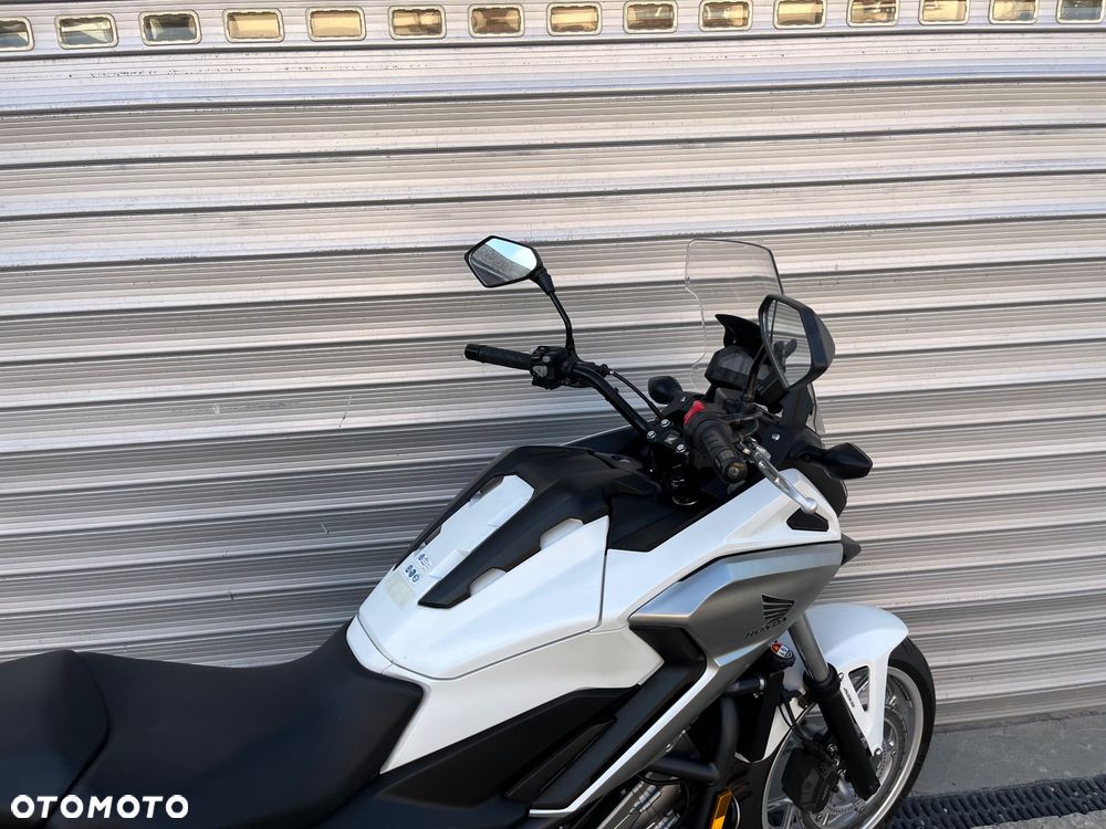 Honda NC - 18