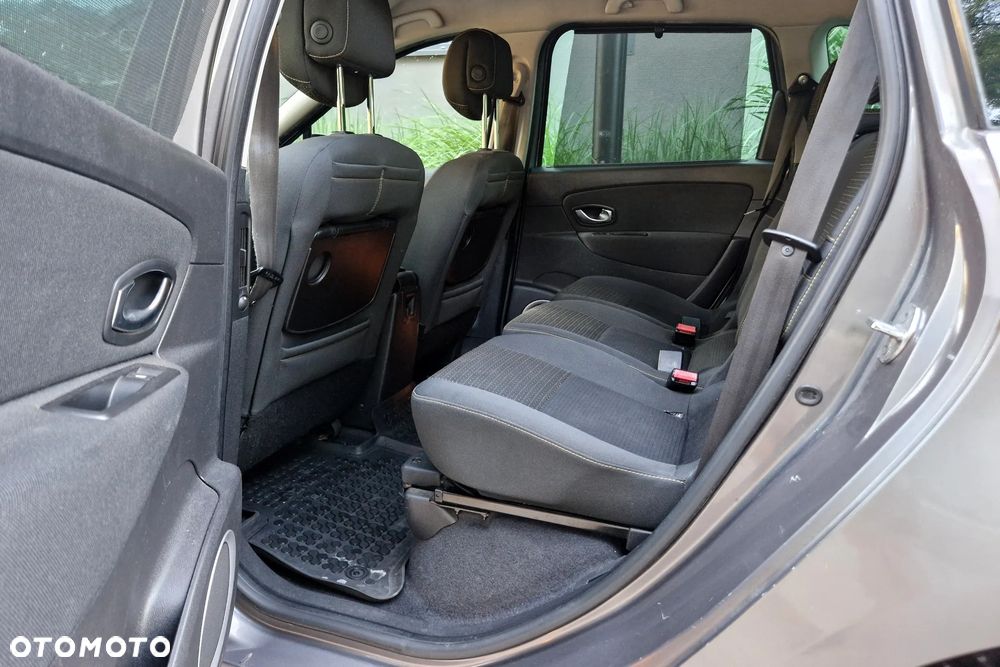 Renault Scenic - 10