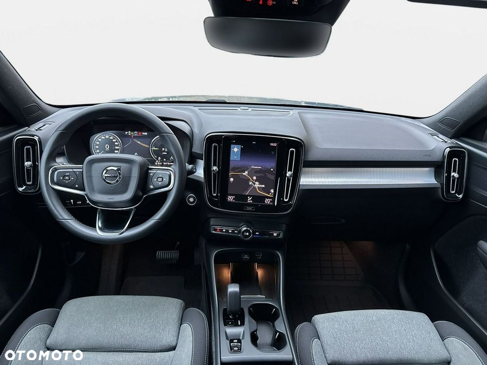 Volvo XC 40 T5 Plug-In Hybrid Core - 12