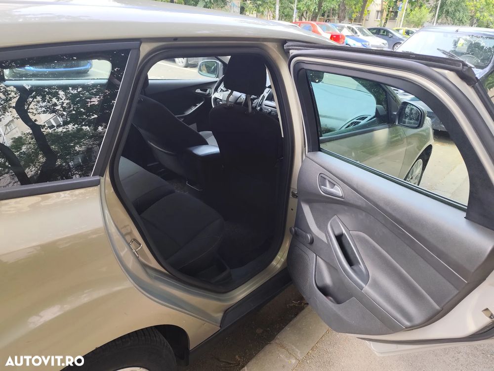 Ford Focus 1.0 EcoBoost Active - 8