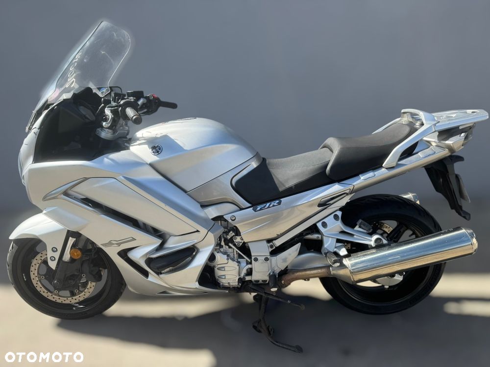 Yamaha FJR - 5
