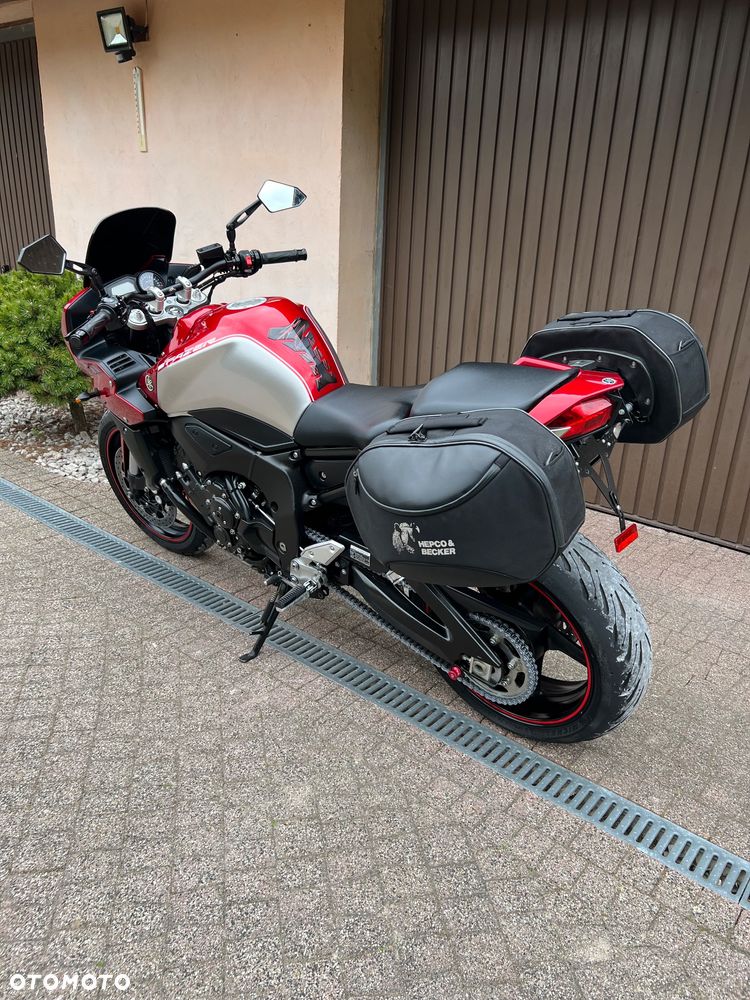 Yamaha FZ - 4