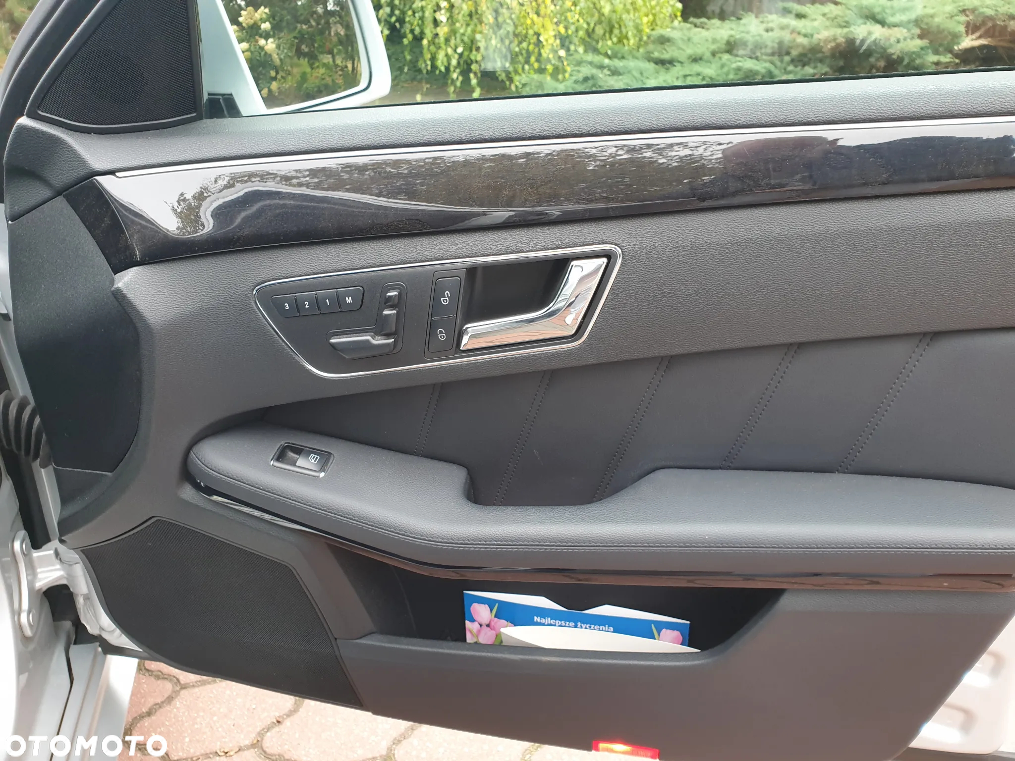 Mercedes-Benz Klasa E 350 T CDI DPF 4Matic BlueEFFICIENCY 7G-TRONIC Avantgarde - 16