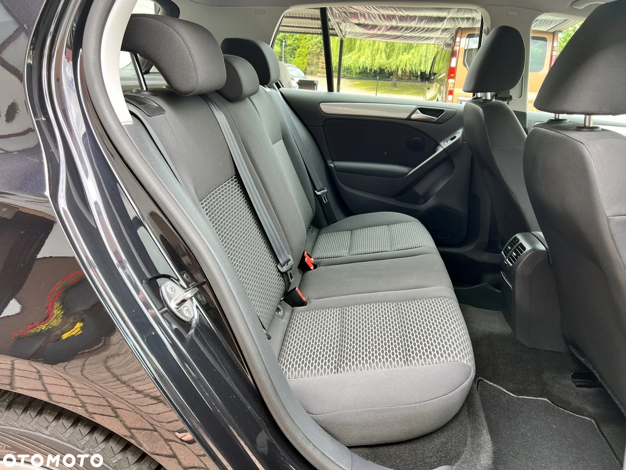 Volkswagen Golf VI 1.2 TSI Comfortline - 28
