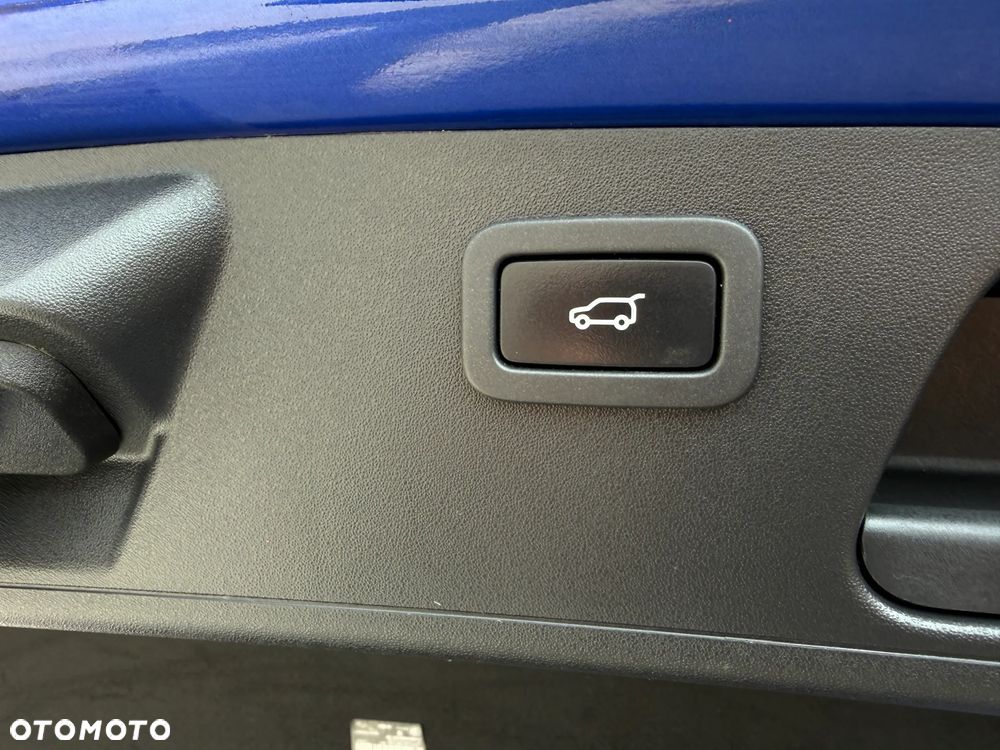 Jaguar E-Pace 2.0 i4P AWD SE - 36