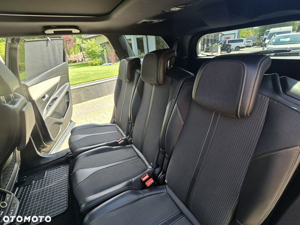 Peugeot 5008 - 7