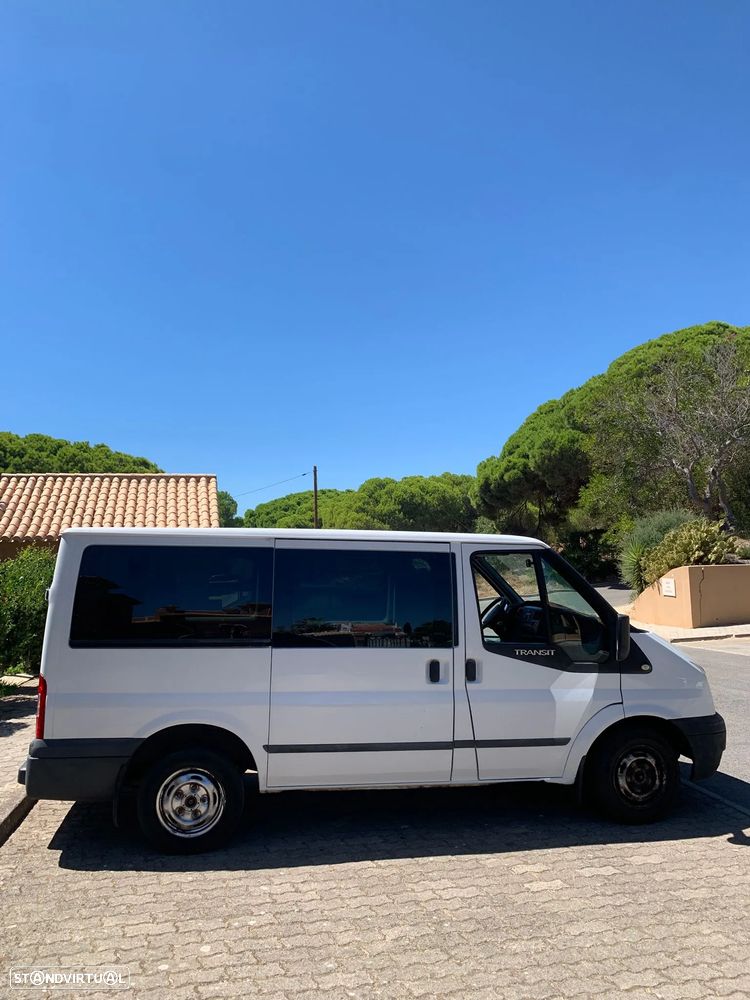 Ford Transit 260S 2.2 TDCi Antepara Curta-T.Normal - 13