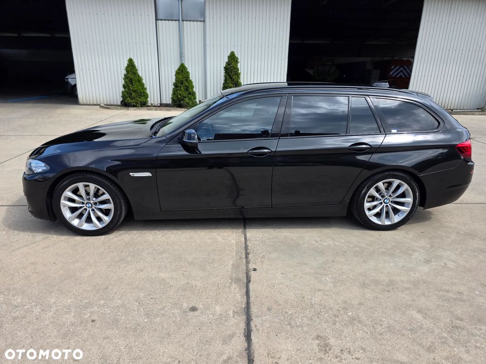 BMW Seria 5 520d xDrive - 7
