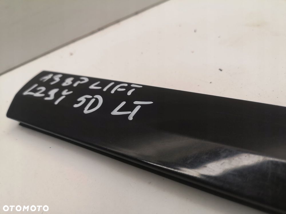 LISTWA DRZWI LEWY TYŁ AUDI A3 8P LIFT 5D LZ9Y - 2