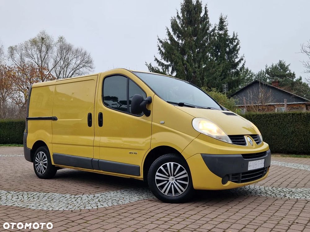 Renault Trafic - 2