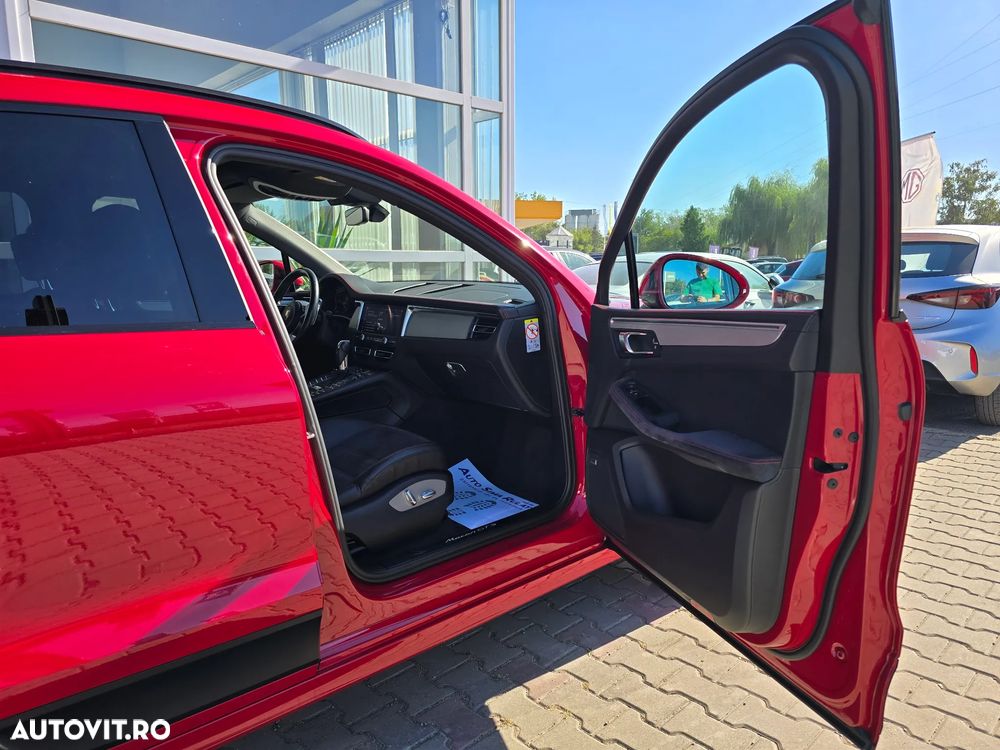 Porsche Macan - 9
