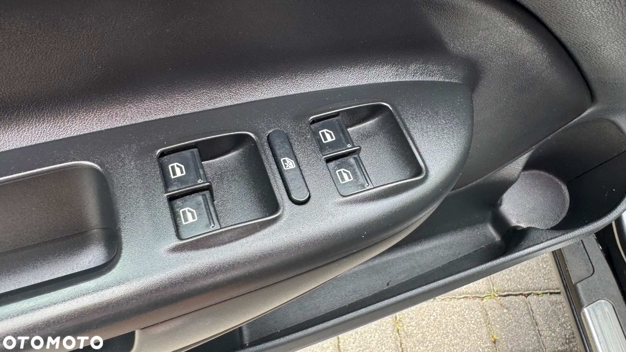 Skoda Octavia 1.8 TSI DSG Laurin & Klement - 13