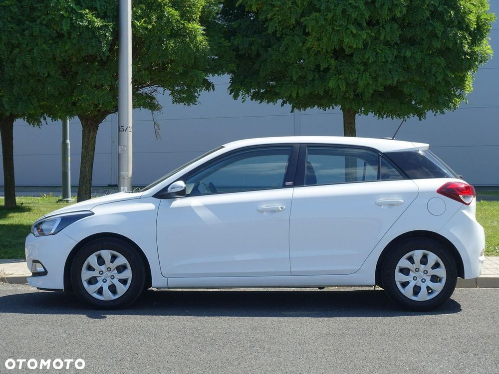 Hyundai i20 1.4 Automatik Trend - 5