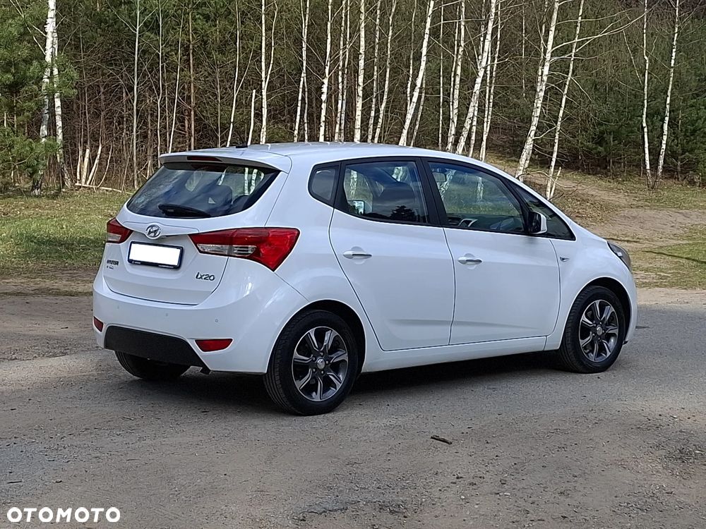 Hyundai ix20 1.4 blue YES Gold - 3